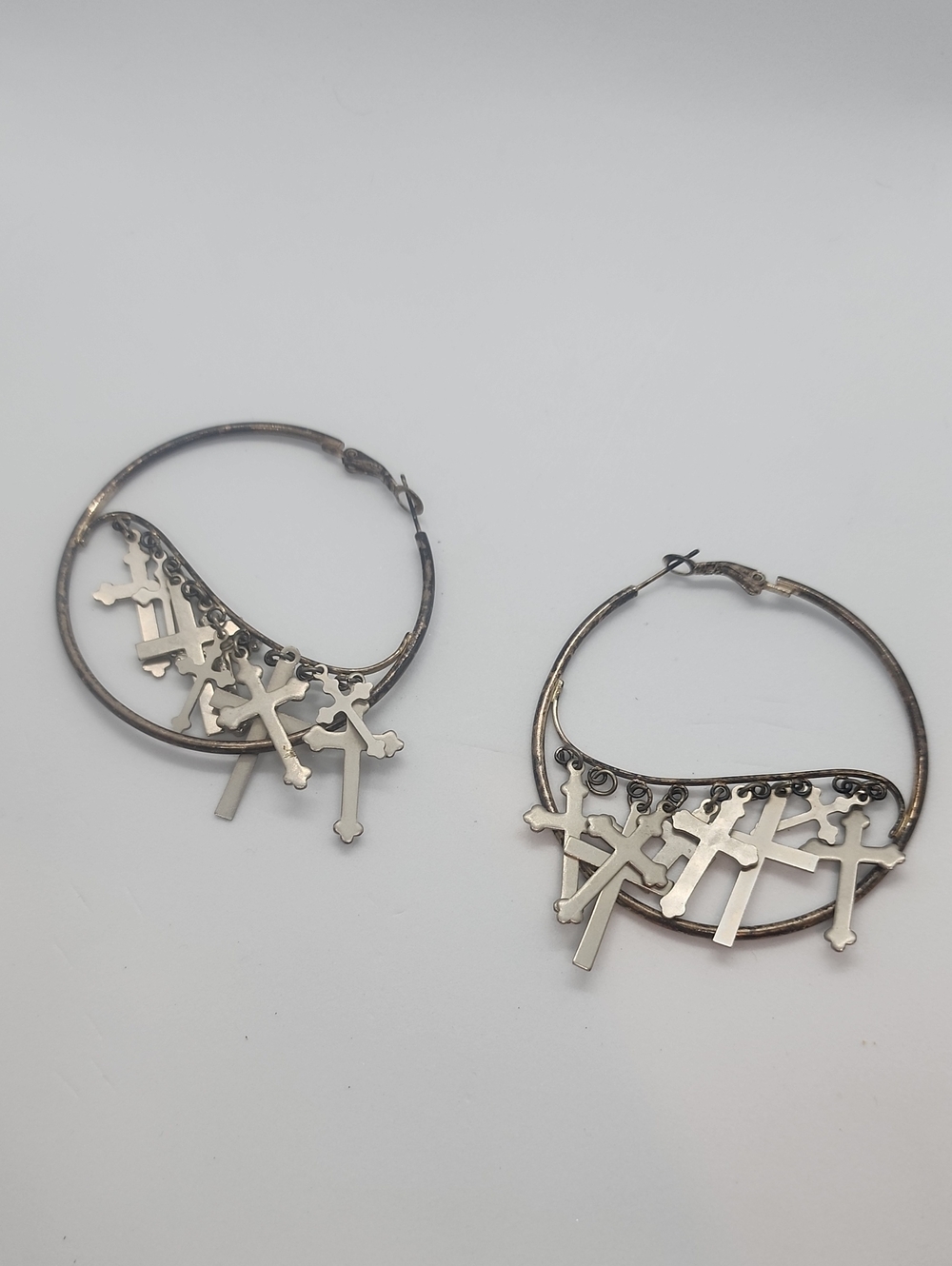 GASOLINE GLAMOUR CONFESSION CHOOP EARRINGS✞✟♰✝